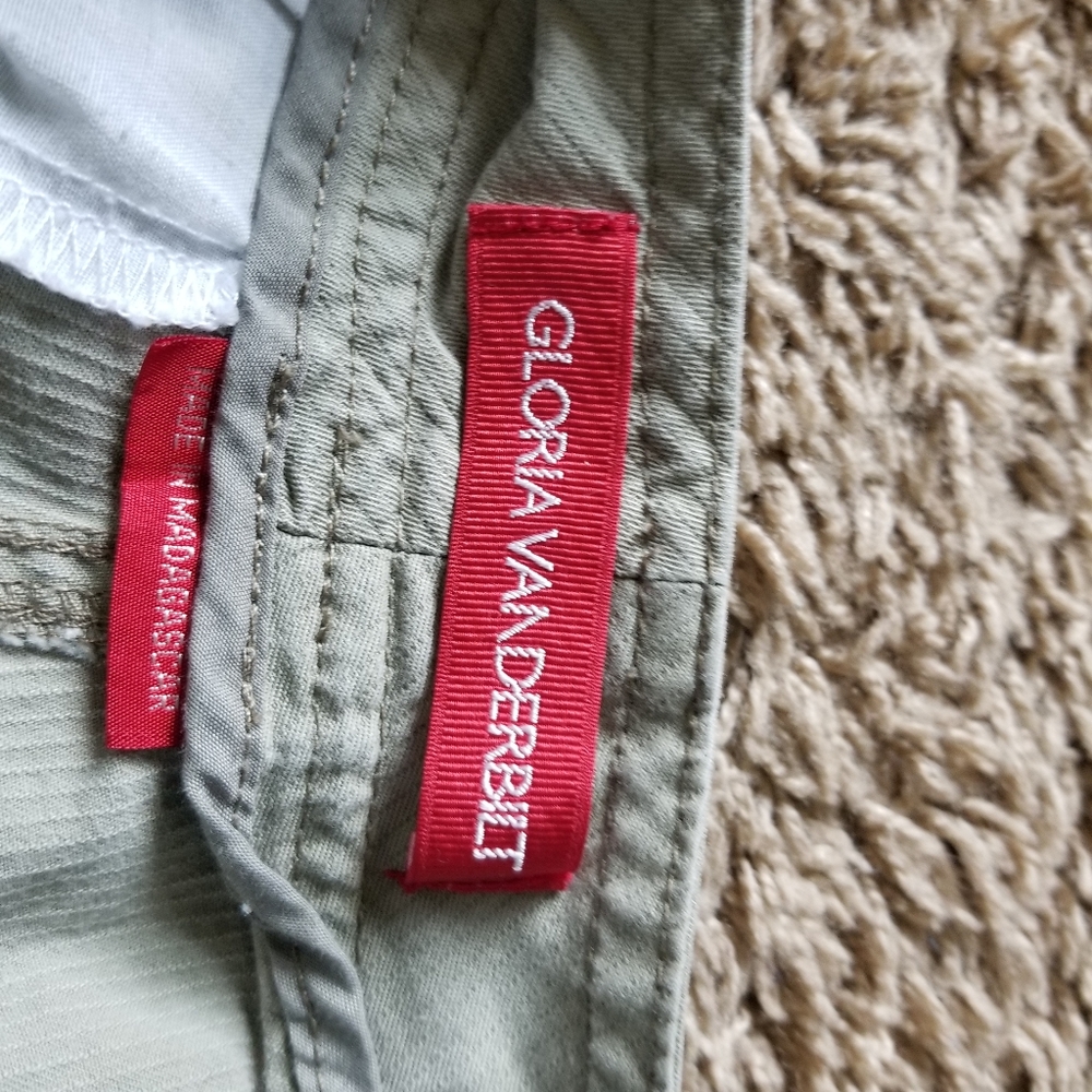 Short - Picture 3 of 3